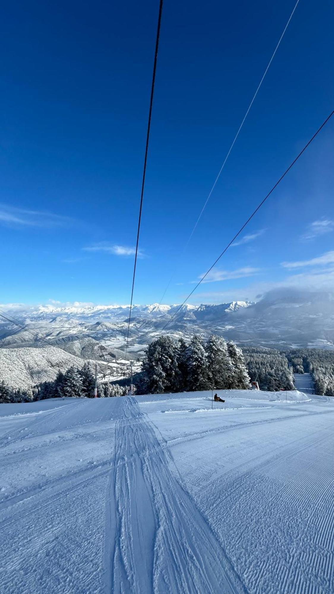 Appartement Au Coeur De Seyne Esterno foto